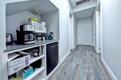 Photo 17 at 14 - 129 Rowntree Dairy Road, Pine Valley Business Park, Vaughan