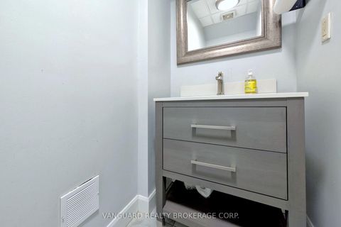 Photo 18 at 14 - 129 Rowntree Dairy Road, Pine Valley Business Park, Vaughan