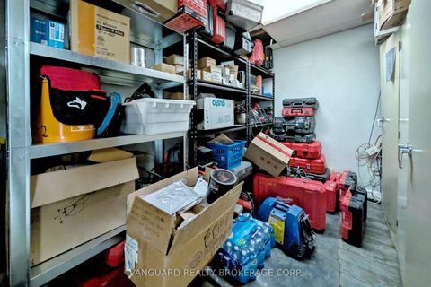 Photo 19 at 14 - 129 Rowntree Dairy Road, Pine Valley Business Park, Vaughan