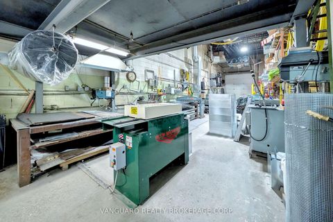 Photo 22 at 14 - 129 Rowntree Dairy Road, Pine Valley Business Park, Vaughan