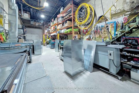 Photo 23 at 14 - 129 Rowntree Dairy Road, Pine Valley Business Park, Vaughan