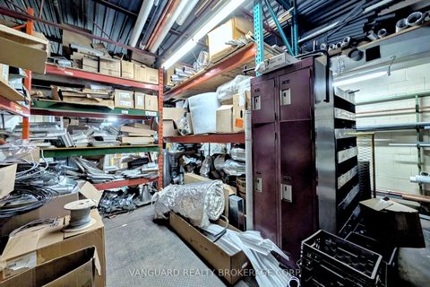 Photo 28 at 14 - 129 Rowntree Dairy Road, Pine Valley Business Park, Vaughan