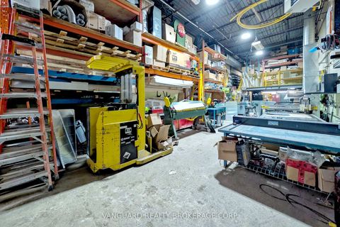 Photo 29 at 14 - 129 Rowntree Dairy Road, Pine Valley Business Park, Vaughan