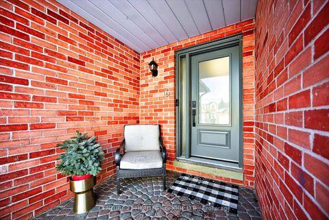 Photo 2 at 6 Heritage Road, Cookstown, Innisfil