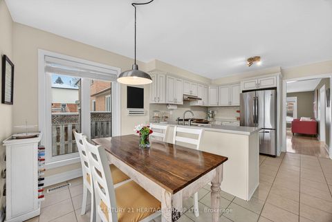 Photo 15 at 6 Heritage Road, Cookstown, Innisfil