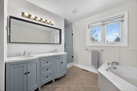 Photo 23 at 6 Heritage Road, Cookstown, Innisfil