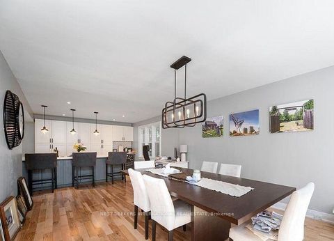 Photo 3 at 98 Blake Street, North Shore, Barrie