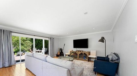 Photo 13 at 98 Blake Street, North Shore, Barrie