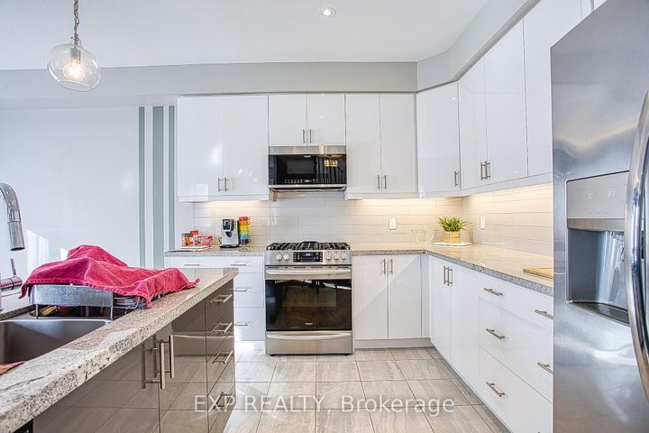 Photo 9 at 130 Sonoma Lane, Fruitland, Hamilton