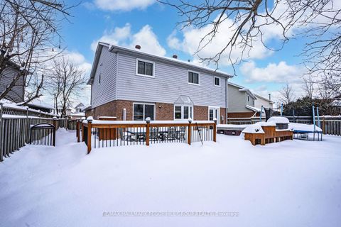 Photo 12 at 62 O'Shaughnessy Crescent, Holly, Barrie