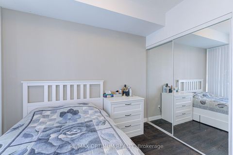 Photo 14 at 1209 - 7895 Jane Street W, Concord, Vaughan