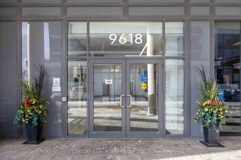 Photo 1 at 201 - 9618 Yonge Street, North Richvale, Richmond Hill