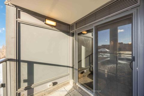 Photo 27 at 201 - 9618 Yonge Street, North Richvale, Richmond Hill