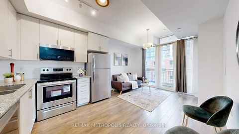 Photo 10 at 833 - 3091 Dufferin Avenue, Glen Park, Toronto