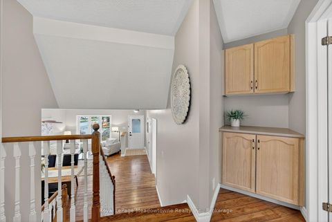 Photo 25 at 1 Draper Crescent, Painswick North, Barrie