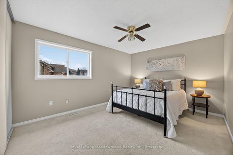 Photo 28 at 1 Draper Crescent, Painswick North, Barrie