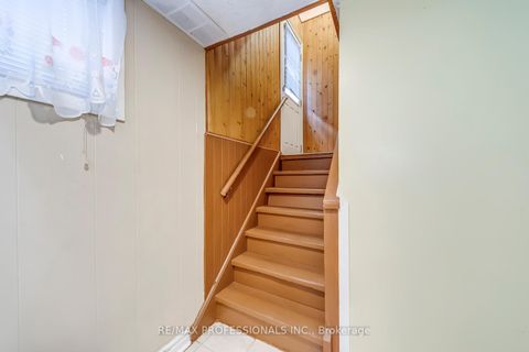 Photo 26 at 7 Belgate Place, West Deane, Toronto