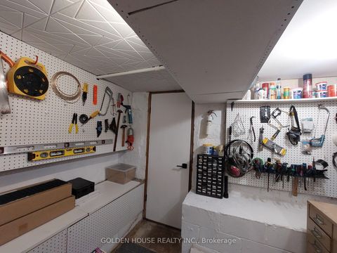 Photo 33 at 21 Thatcher Avenue, Cliffcrest, Toronto