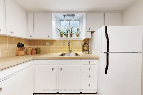 Photo 31 at 62 Fairfield Avenue, Long Branch, Toronto