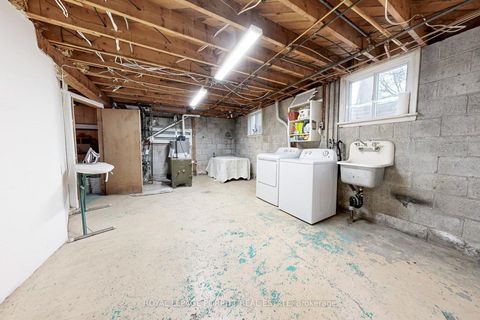 Photo 37 at 62 Fairfield Avenue, Long Branch, Toronto