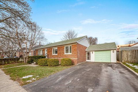 Photo 45 at 62 Fairfield Avenue, Long Branch, Toronto