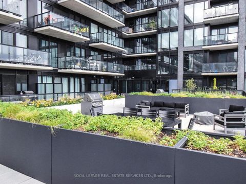 Photo 32 at 312 - 7 Smith Crescent, Queensway, Toronto