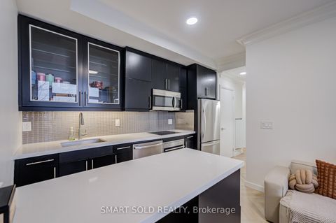 Photo 4 at 506 - 399 Spring Garden Avenue, Willowdale East, Toronto