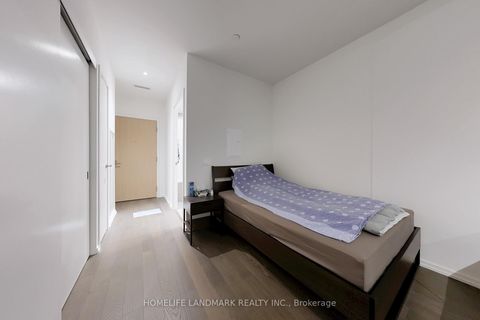 Photo 10 at 918 - 5 SOUDAN Avenue, Mount Pleasant West, Toronto