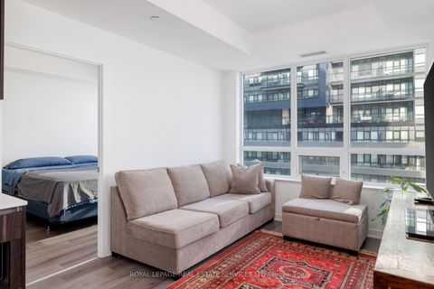 Photo 9 at 424 - 405 Dundas Street W, GO Glenorchy, Oakville