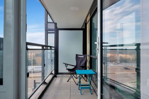 Photo 12 at 424 - 405 Dundas Street W, GO Glenorchy, Oakville