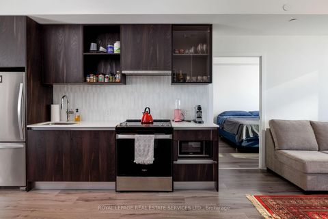 Photo 15 at 424 - 405 Dundas Street W, GO Glenorchy, Oakville