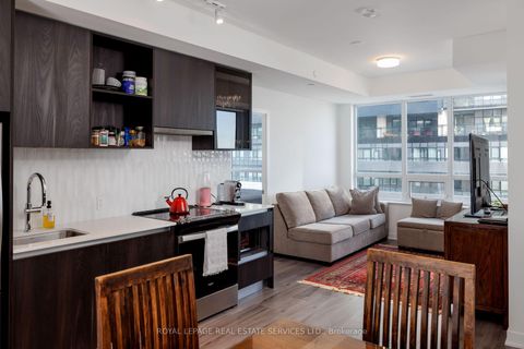 Photo 17 at 424 - 405 Dundas Street W, GO Glenorchy, Oakville