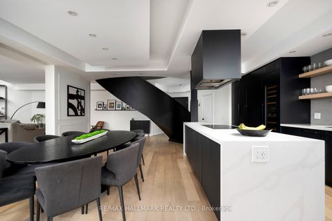 Photo 7 at 903 - 3 Mcalpine Street, Annex, Toronto