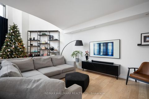 Photo 13 at 903 - 3 Mcalpine Street, Annex, Toronto