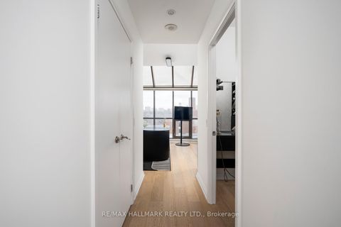 Photo 17 at 903 - 3 Mcalpine Street, Annex, Toronto