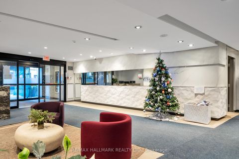 Photo 33 at 903 - 3 Mcalpine Street, Annex, Toronto