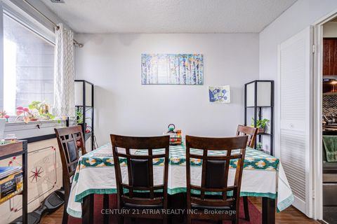 Photo 17 at 326 - 4005 Don Mills Road, Hillcrest Village, Toronto