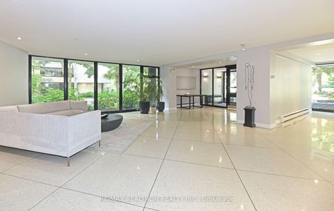 Photo 23 at 501 - 581 Avenue Rd Road, St. Clair, Toronto