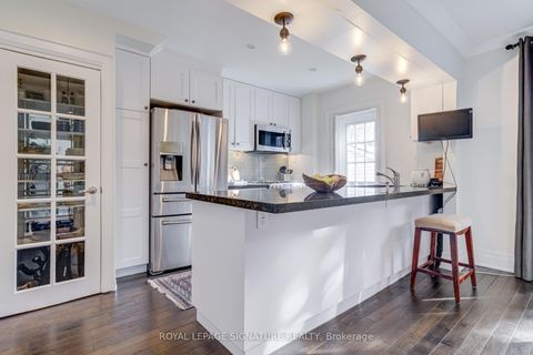 Photo 4 at 229 Glengrove Avenue W, Lawrence Park South, Toronto