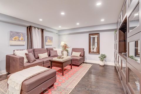 Photo 33 at 229 Glengrove Avenue W, Lawrence Park South, Toronto
