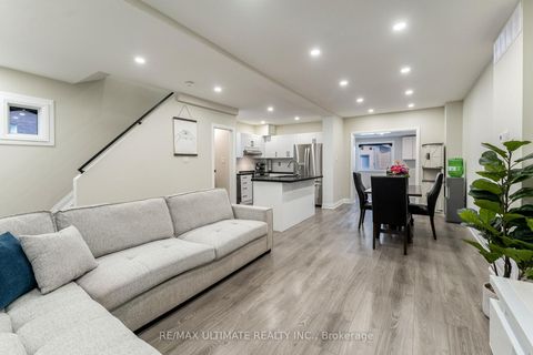 Photo 7 at 47 Mahoney Avenue, Mount Dennis, Toronto