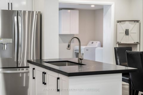 Photo 10 at 47 Mahoney Avenue, Mount Dennis, Toronto