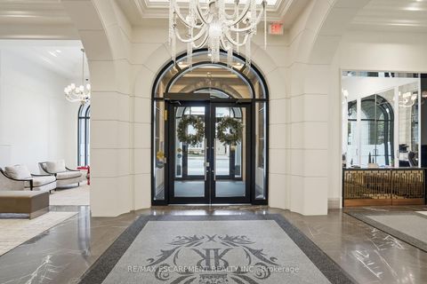 Photo 3 at 312 - 300 Randall Street, OO Old Oakville, Oakville