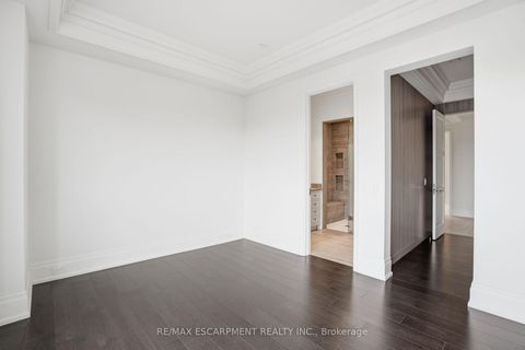 Photo 16 at 312 - 300 Randall Street, OO Old Oakville, Oakville