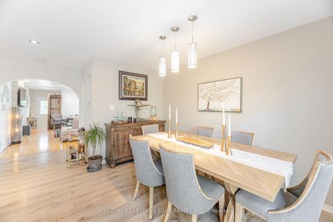 Photo 8 at 344 Marble Place, Woodland Hill, Newmarket