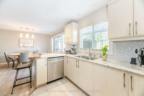 Photo 13 at 344 Marble Place, Woodland Hill, Newmarket