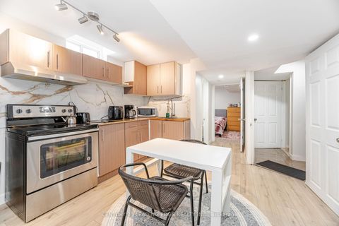 Photo 33 at 344 Marble Place, Woodland Hill, Newmarket