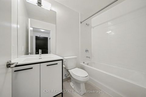 Photo 10 at 311 - 185 Deerfield Road N, Central Newmarket, Newmarket