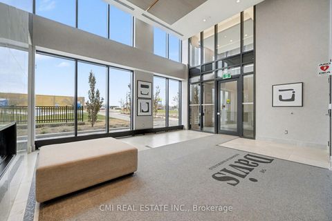 Photo 13 at 311 - 185 Deerfield Road N, Central Newmarket, Newmarket