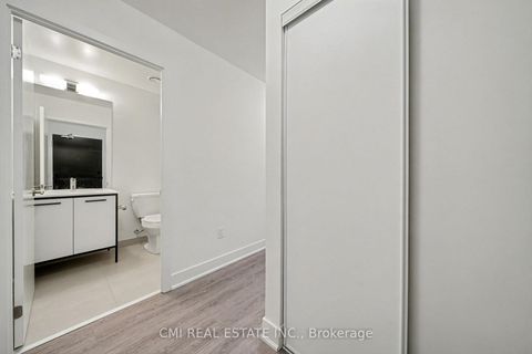 Photo 22 at 311 - 185 Deerfield Road N, Central Newmarket, Newmarket